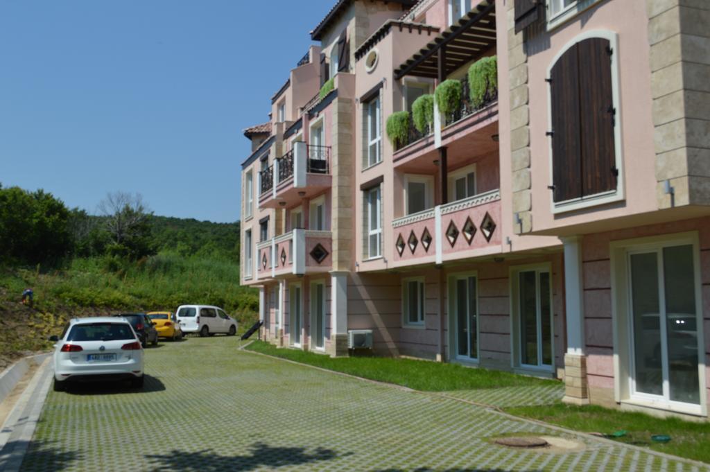 Gitea Saint Johan Apartments Sozopol Eksteriør billede